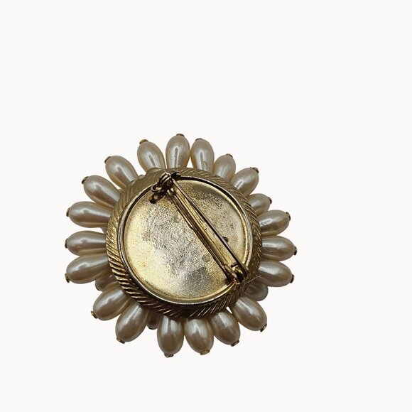 Vtg 2pc Brooch Pin Set Lot Faux Pearl Elegant Glam Quiet Luxury Regency Cluster - Picture 11 of 12